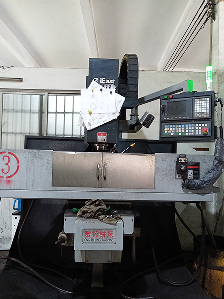 CNC-Milling-Machine